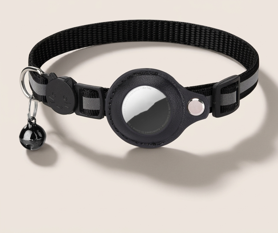 Adjustable Cat Safety Air Tag Collar with Bell - Image 3
